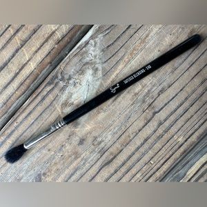 Sigma beauty E40 Tapered Blending Brush